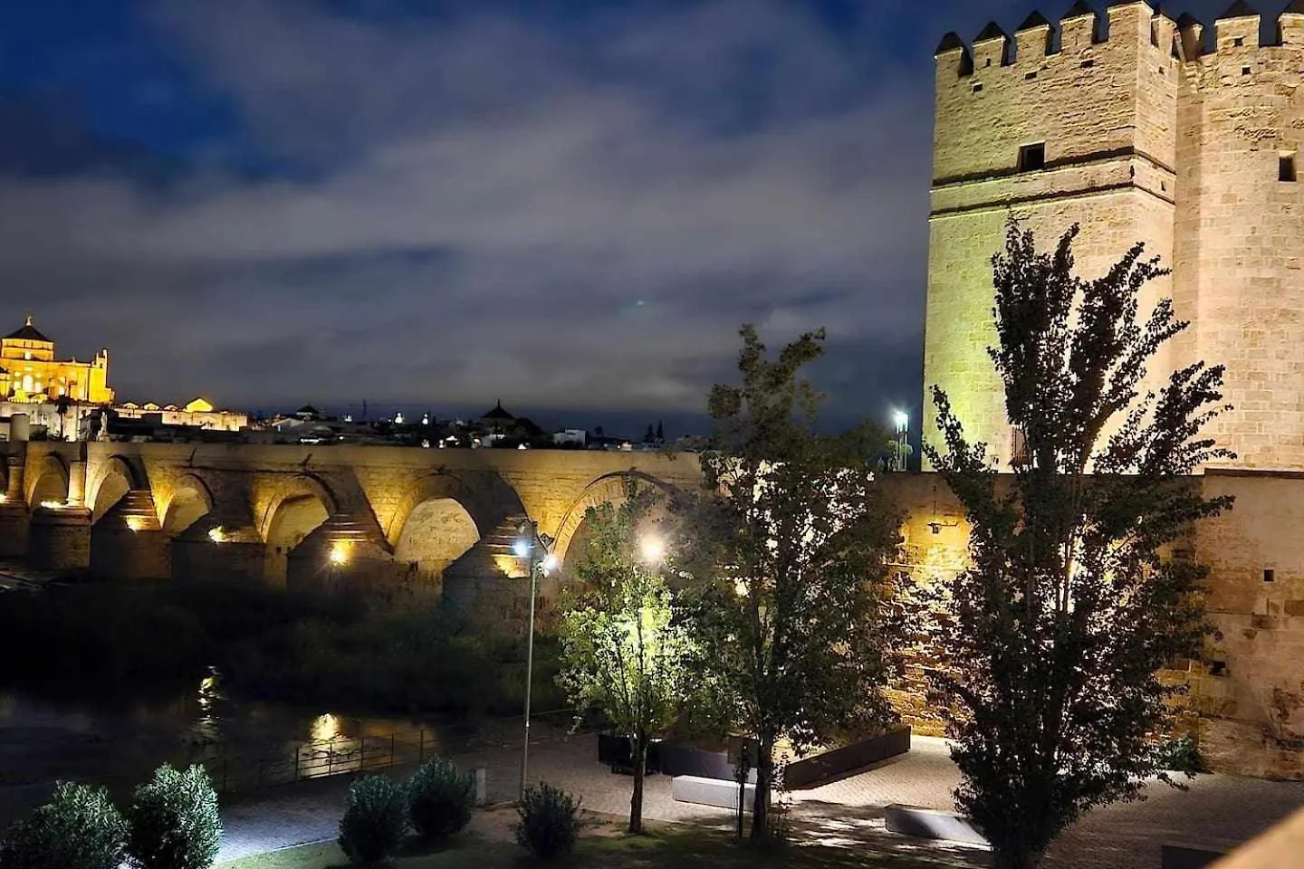 Gran Apartamento A 10 Minuts Mezquita Catedral Córdoba 0*,  Spanien