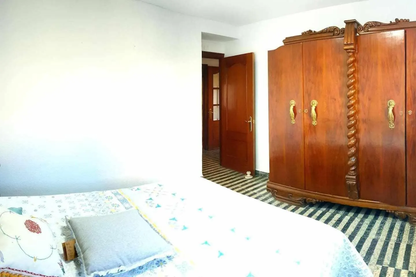 Gran Apartamento A 10 Minuts Mezquita Catedral Córdoba 0*,